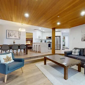 Ironwoods On Blueberry Hill By Blackcomb Vacation Apartment Whistler